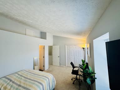 Place Preview main user avatar