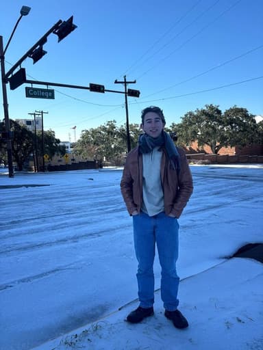 Profile Picture main user avatar