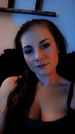 Jennifer Barnes (Jenn)