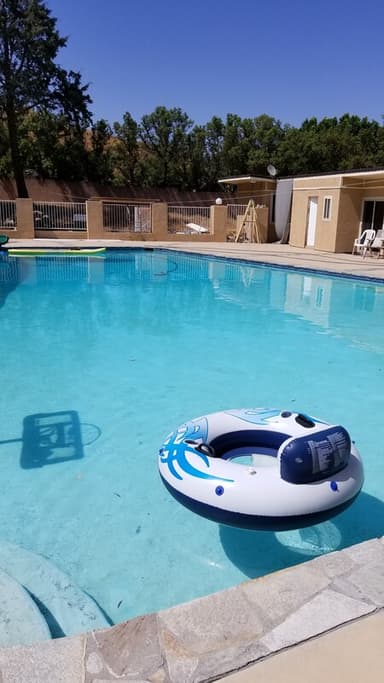 Place Preview main user avatar