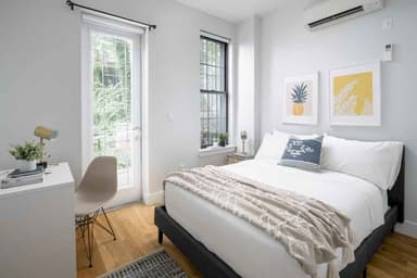 Place Preview main user avatar