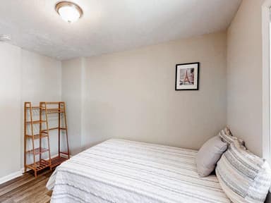 Place Preview main user avatar