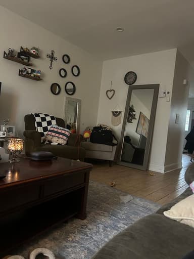 Place Preview main user avatar