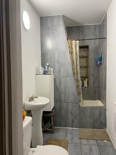 Place Preview main user avatar