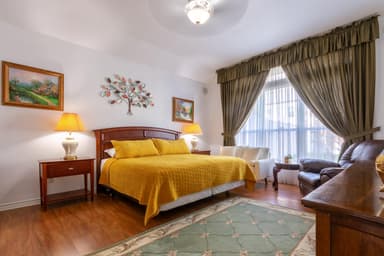 Place Preview main user avatar