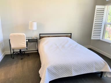 Place Preview main user avatar