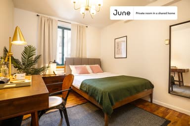 Place Preview main user avatar