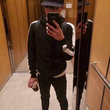 Profile Picture main user avatar