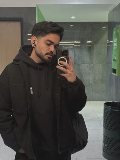Profile Picture main user avatar