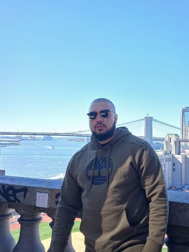 Profile Picture main user avatar