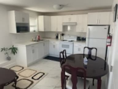 Place Preview main user avatar