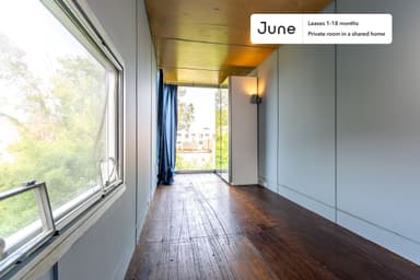 Place Preview main user avatar