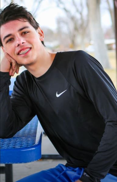 Profile Picture main user avatar