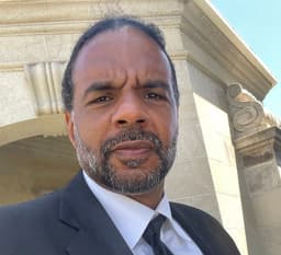 Derick Blakes