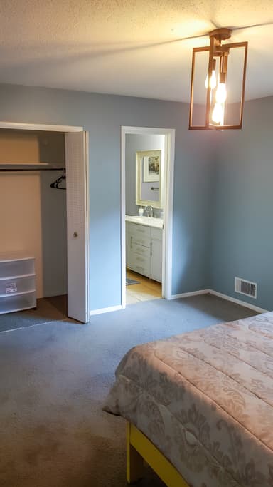 Place Preview main user avatar