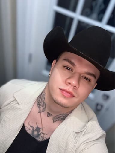 Profile Picture main user avatar