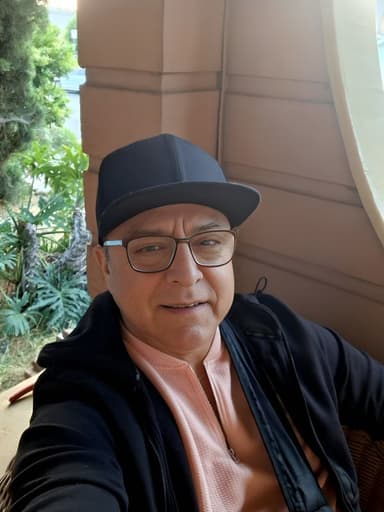Profile Picture main user avatar