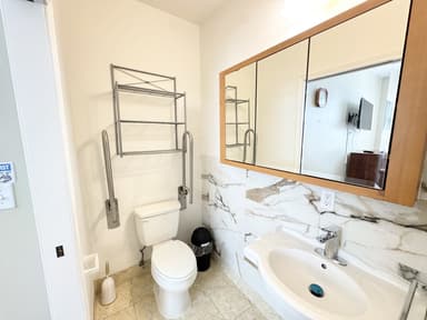 Place Preview main user avatar