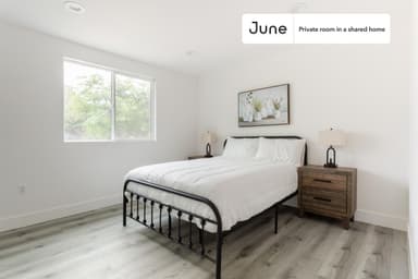 Place Preview main user avatar