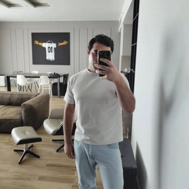 Profile Picture main user avatar