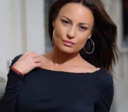 Tara Stevens
