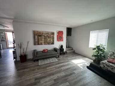 Place Preview main user avatar