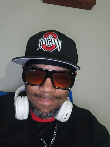 Profile Picture main user avatar