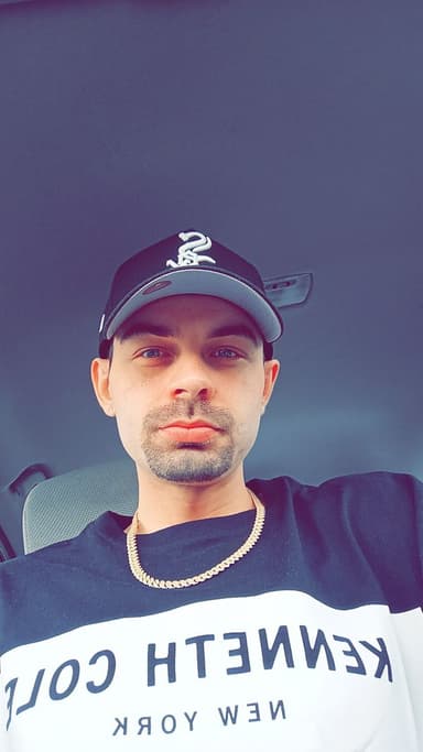 Profile Picture main user avatar