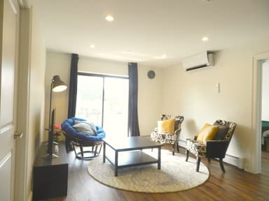 Place Preview main user avatar