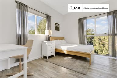 Place Preview main user avatar