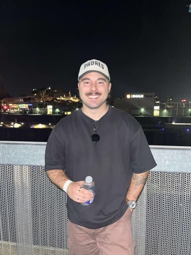 Profile Picture main user avatar