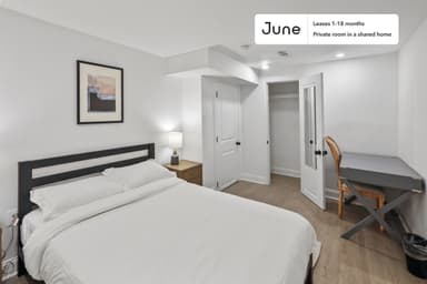 Place Preview main user avatar