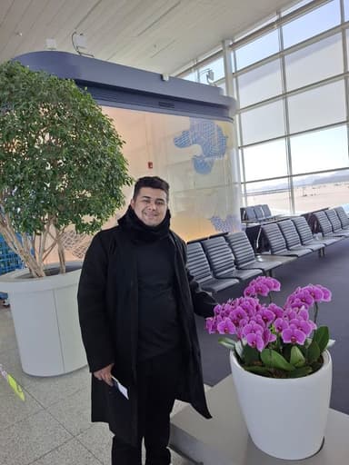 Profile Picture main user avatar