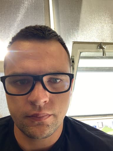 Profile Picture main user avatar