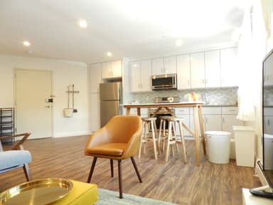 Place Preview main user avatar