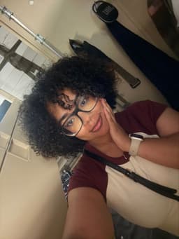 Anais Turner