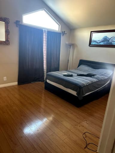 Place Preview main user avatar