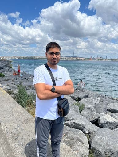 Profile Picture main user avatar