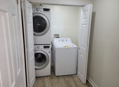 Place Preview main user avatar