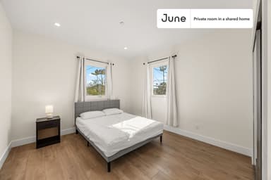 Place Preview main user avatar