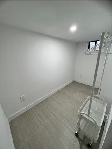 Place Preview main user avatar