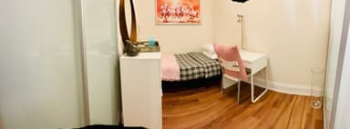 Place Preview main user avatar