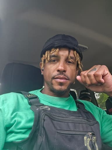 Profile Picture main user avatar