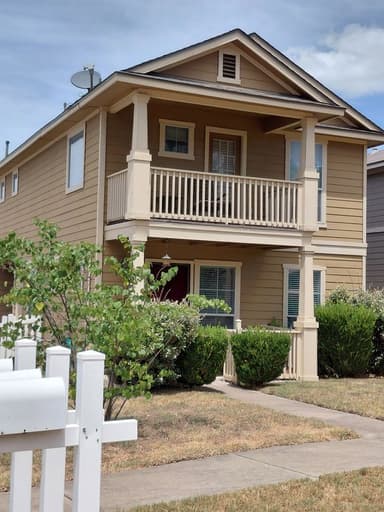 Place Preview main user avatar