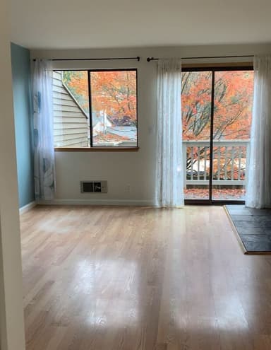 Place Preview main user avatar