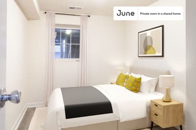 Place Preview main user avatar