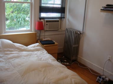 Place Preview main user avatar