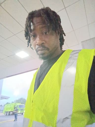 Profile Picture main user avatar