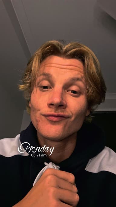 Profile Picture main user avatar
