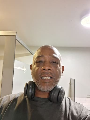 Profile Picture main user avatar